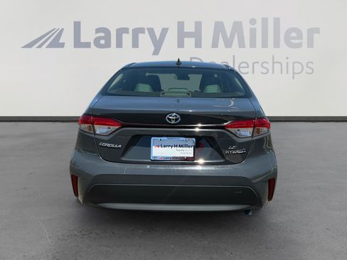 Used 2023 Toyota Corolla LE FWD image 4
