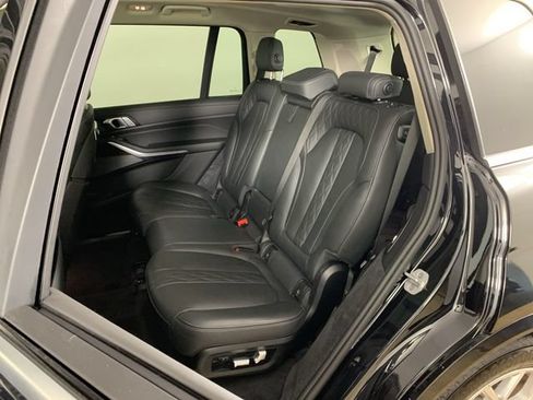Used 2025 BMW X7 xDrive40i AWD/4WD image 35