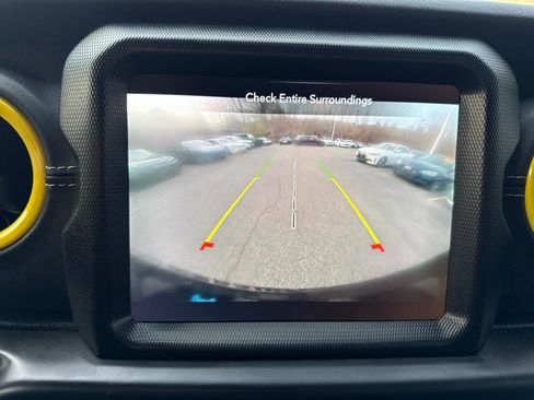 Used 2023 Jeep Wrangler Unlimited Sahara w/ Cold Weather Group image 54