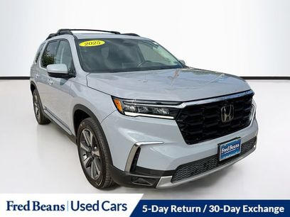 Used 2025 Honda Pilot Elite
