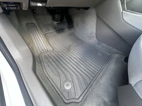 Used 2024 Chevrolet Malibu LS w/ Driver Confidence Package image 9