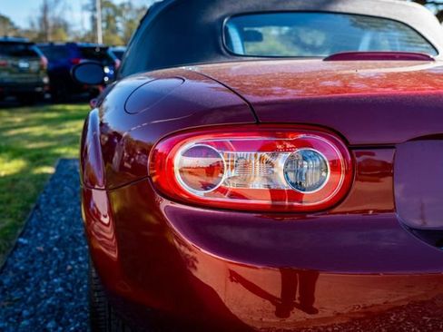 Used 2012 MAZDA MX-5 Miata Sport image 5