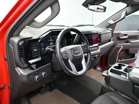 Used 2022 GMC Sierra 1500 Elevation image 13