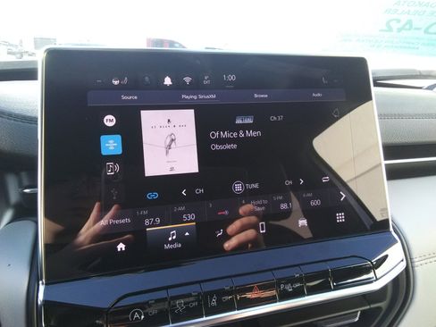 New 2026 Jeep Compass Limited AWD/4WD image 19