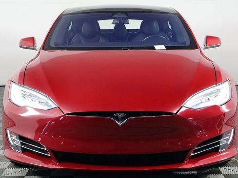 Used 2020 Tesla Model S Performance image 2