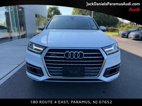 Used 2019 Audi Q7 3.0T Premium w/ Convenience Package AWD/4WD image 2