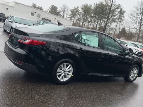 New 2026 Toyota Camry LE image 8