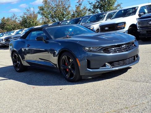 Used 2023 Chevrolet Camaro LT w/ RS Package image 7
