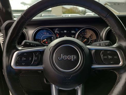 Used 2020 Jeep Gladiator Sport w/ Quick Order Package 24S image 23