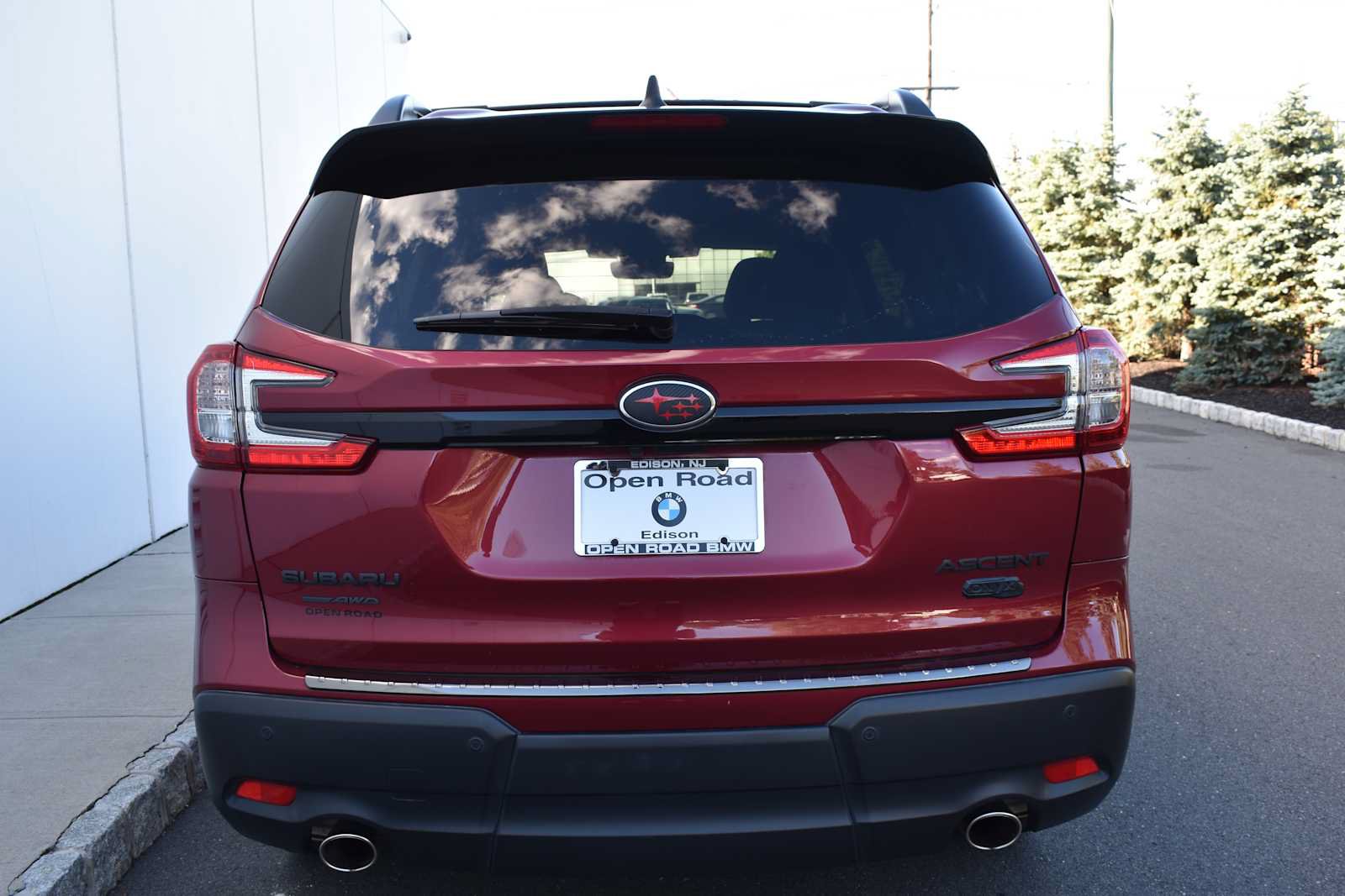 Used 2024 Subaru Ascent Onyx Edition AWD/4WD image 6