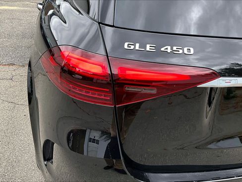 New 2026 Mercedes-Benz GLE 450 4MATIC image 6