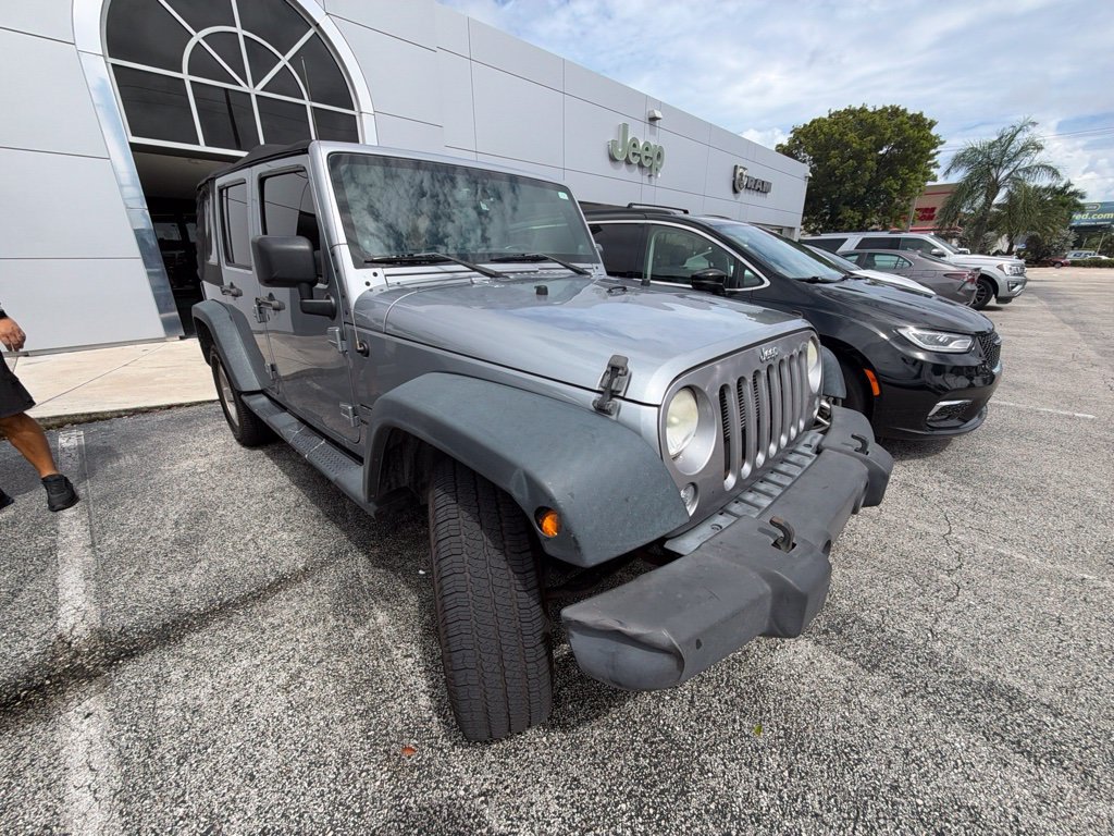 Used 2014 Jeep Wrangler Unlimited Sport w/ Quick Order Package 24S AWD/4WD image 18