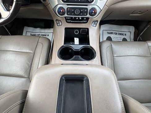 Used 2019 GMC Yukon XL SLT w/ Open Road Package image 21