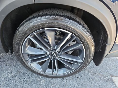 Used 2023 INFINITI QX50 Sport FWD image 36