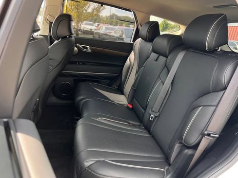 Used 2025 Genesis GV80 3.5T Advanced AWD/4WD image 19
