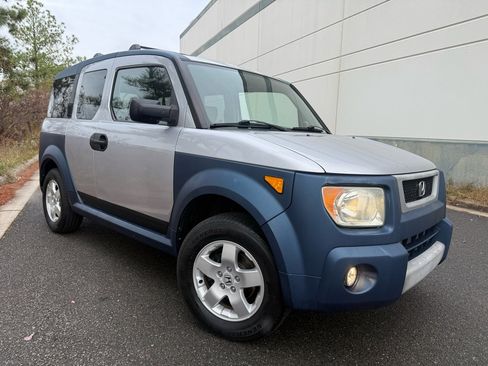 Used 2005 Honda Element EX image 1