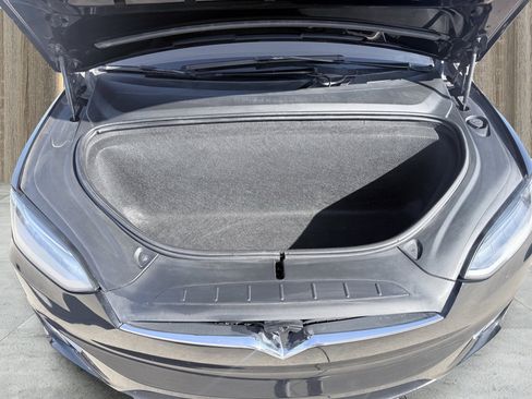 Used 2019 Tesla Model X 75D image 80