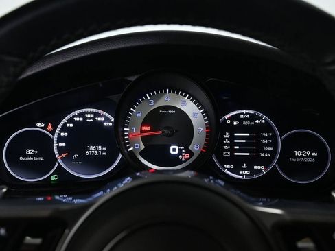 Certified 2023 Porsche Cayenne Platinum Edition AWD/4WD image 13