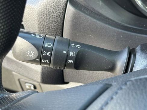 Used 2016 Toyota Corolla LE image 13