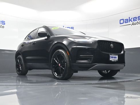 Used 2021 Jaguar E-PACE SE image 40