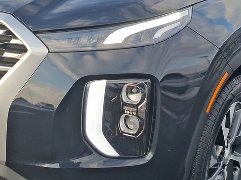 Used 2021 Hyundai Palisade SEL w/ Winter Package image 10