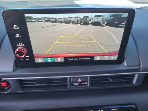 Used 2025 Honda Pilot Touring image 22
