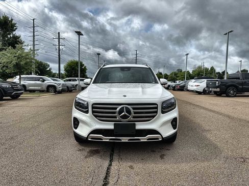 Used 2025 Mercedes-Benz GLB 250 image 12