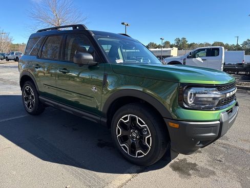 Used 2025 Ford Bronco Sport Outer Banks w/ Outer Banks Tech Package+ image 1