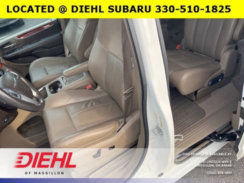 Used 2012 Chrysler Town & Country Limited w/ Luxury Group image 13