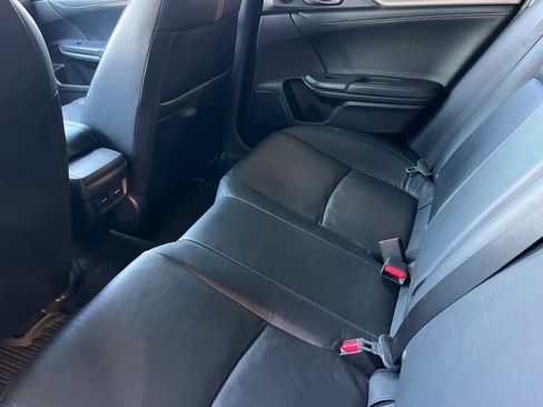 Used 2021 Honda Civic Sport Touring image 5
