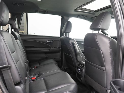 Used 2019 Honda Passport Touring image 14