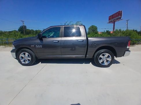 Used 2014 RAM 1500 Big Horn RWD image 9