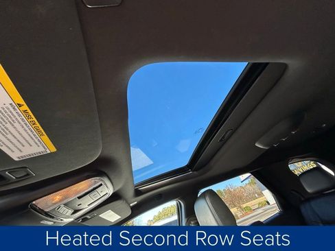 Used 2024 Dodge Durango GT image 34