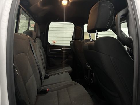 Used 2021 RAM 1500 Big Horn image 28