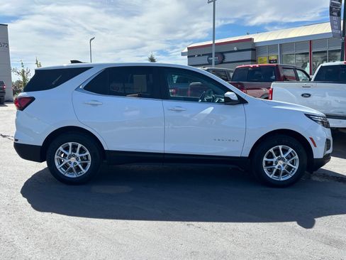 Used 2023 Chevrolet Equinox LT w/ Driver Convenience Package AWD/4WD image 5