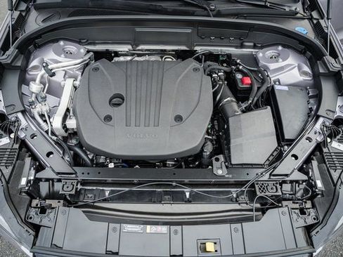 New 2026 Volvo XC60 B5 Plus w/ Protection Package Premier image 20