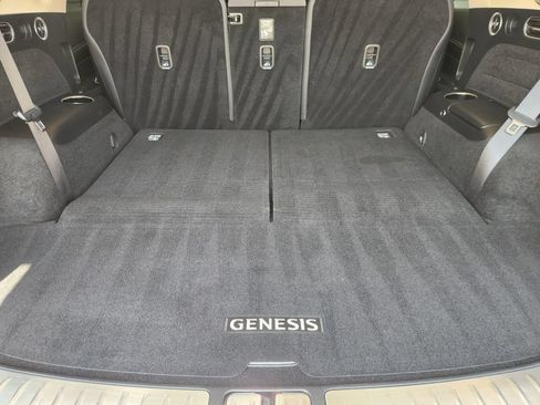 Used 2023 Genesis GV80 3.5T Advanced + w/ Cargo Package AWD/4WD image 33