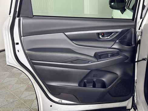 Used 2025 Subaru Ascent Onyx Edition w/ Onyx Package image 18