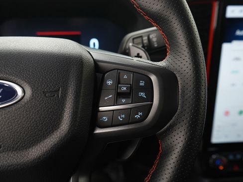 Used 2025 Ford Ranger Raptor AWD/4WD image 29