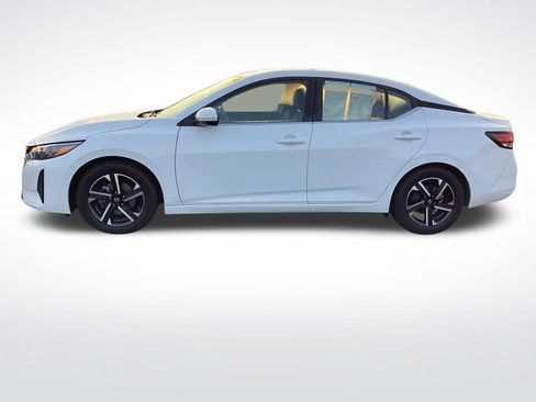Used 2024 Nissan Sentra SV w/ All-Weather Package FWD image 6