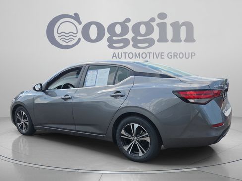 Used 2023 Nissan Sentra SV FWD image 3