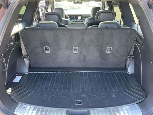 Used 2026 Hyundai Palisade Calligraphy image 9