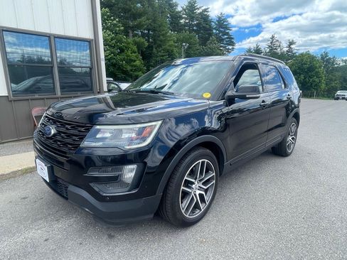 Used 2016 Ford Explorer Sport w/ Equipment Group 401A AWD/4WD image 1