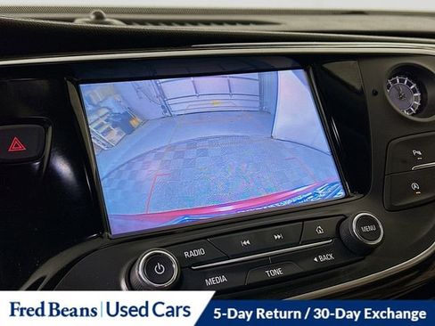 Used 2019 Buick Envision Essence image 16