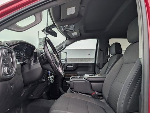 Used 2020 GMC Sierra 2500 SLE w/ SLE Value Package; image 8