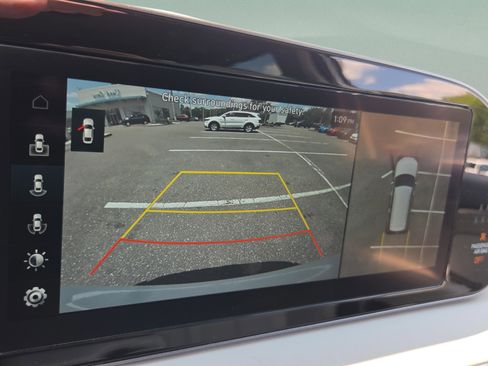 Used 2022 Hyundai Palisade Limited w/ Cargo Package FWD image 20