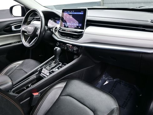 Used 2022 Jeep Compass Limited w/ Sun and Sound Group image 14