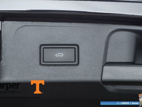 Used 2023 Volkswagen Atlas SE image 70