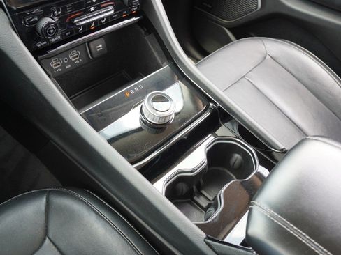 Used 2021 Jeep Grand Cherokee L Limited RWD image 20