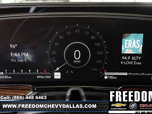 Certified 2023 Cadillac Escalade ESV Premium Luxury image 29